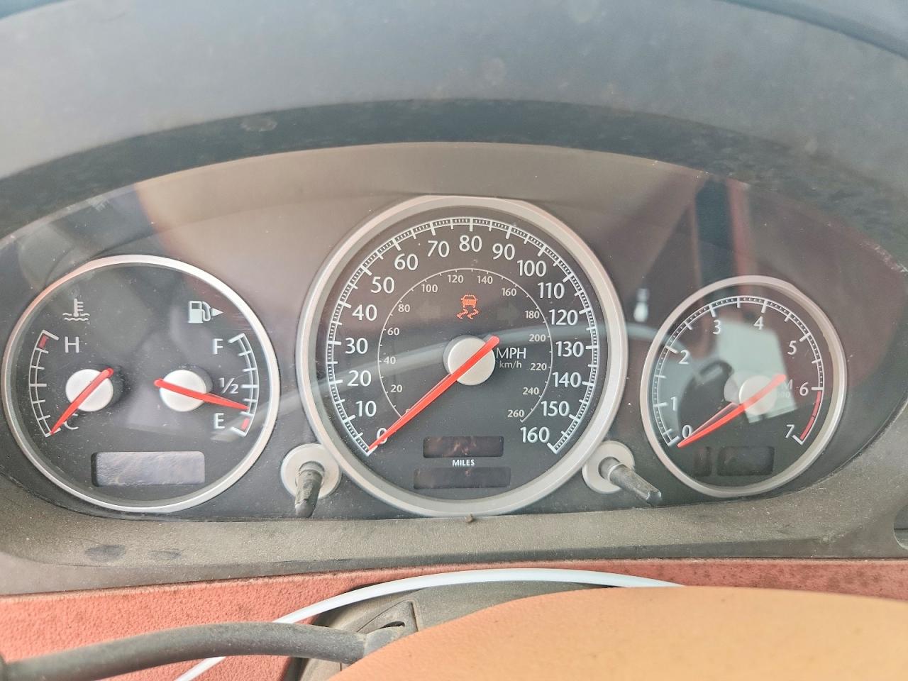 2005 Chrysler Crossfire VIN 1C3AN65L85X039675 photo 9