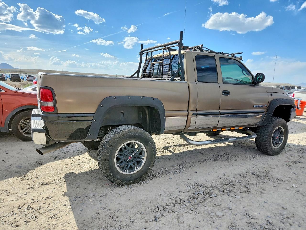 2000 Dodge All models VIN 3B7HF13Z4YM237763 photo 3