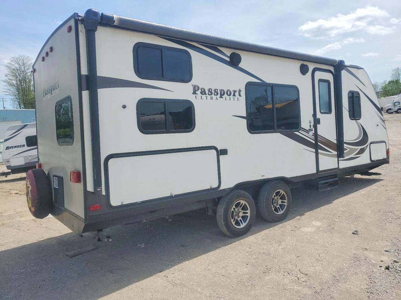 2017 KEYSTONE Passport VIN 4YDT23920HT416618 photo 4