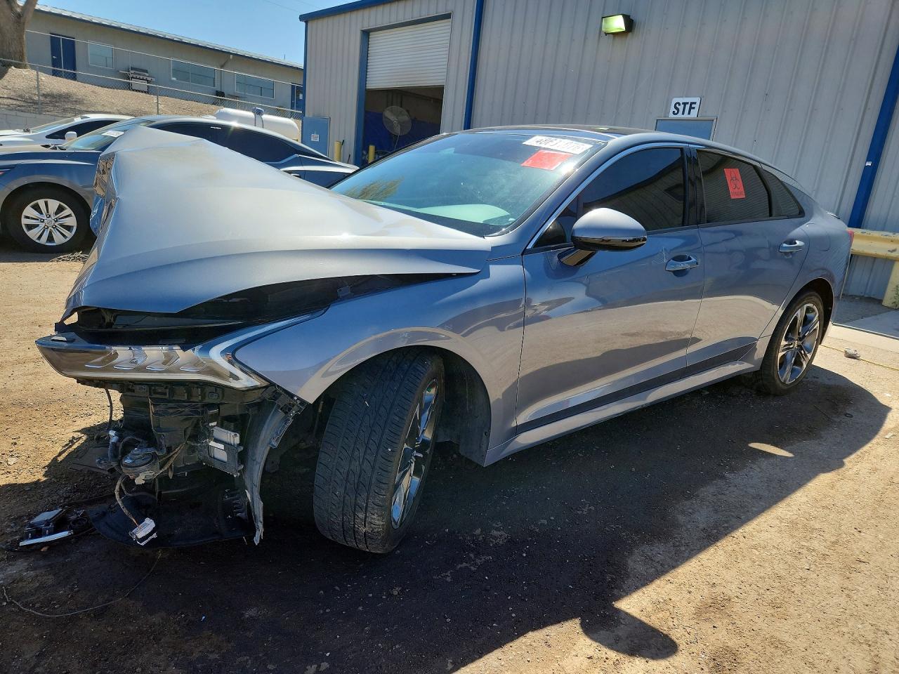 2021 Kia K5 VIN 5XXG34J24MG033942 photo 1
