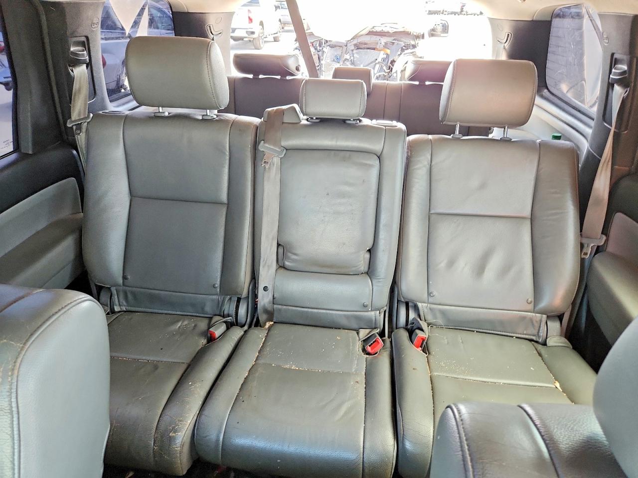 2013 Toyota Sequoia VIN 5TDZY5G14DS049023 photo 10