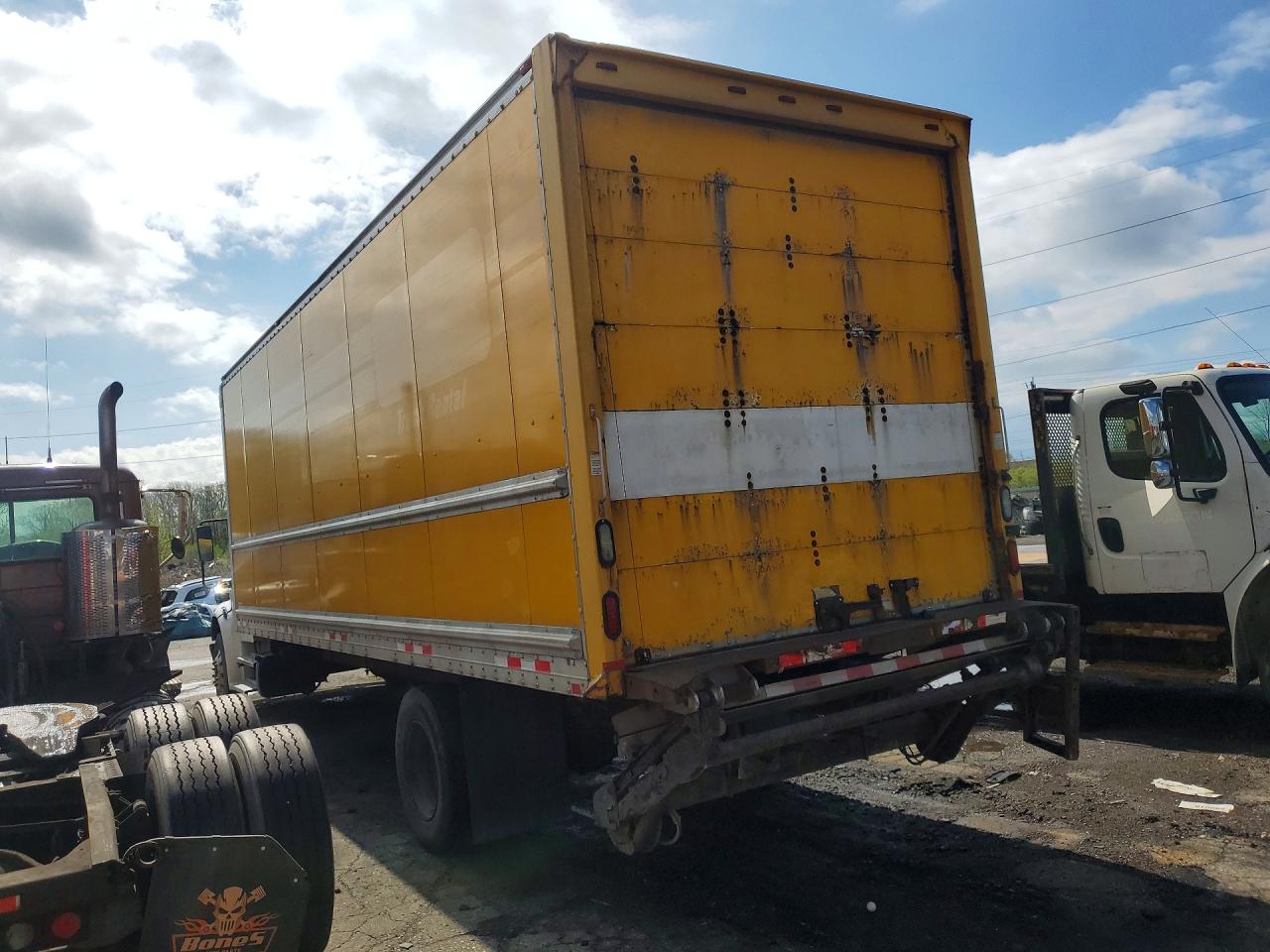 2014 FREIGHTLINER All other VIN 3ALACWDT1EDFS2371 photo 2