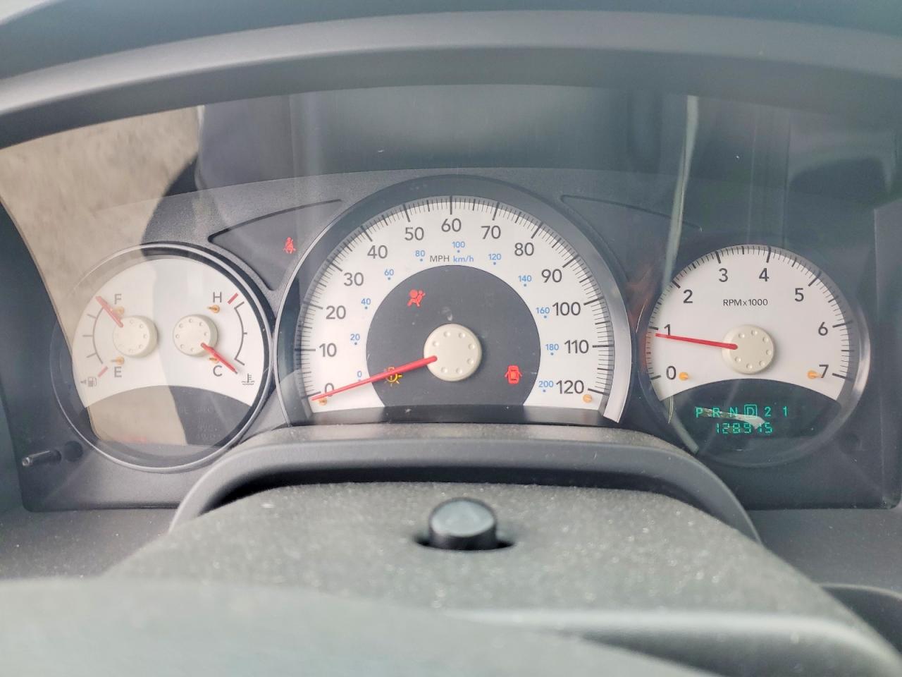 2005 DODGE Dakota VIN 1D7HW28KX5S338607 photo 9