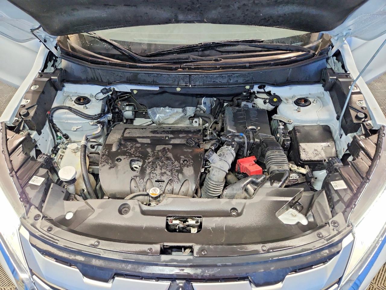2022 Mitsubishi Outlander VIN JA4APUAU3NU021900 photo 12
