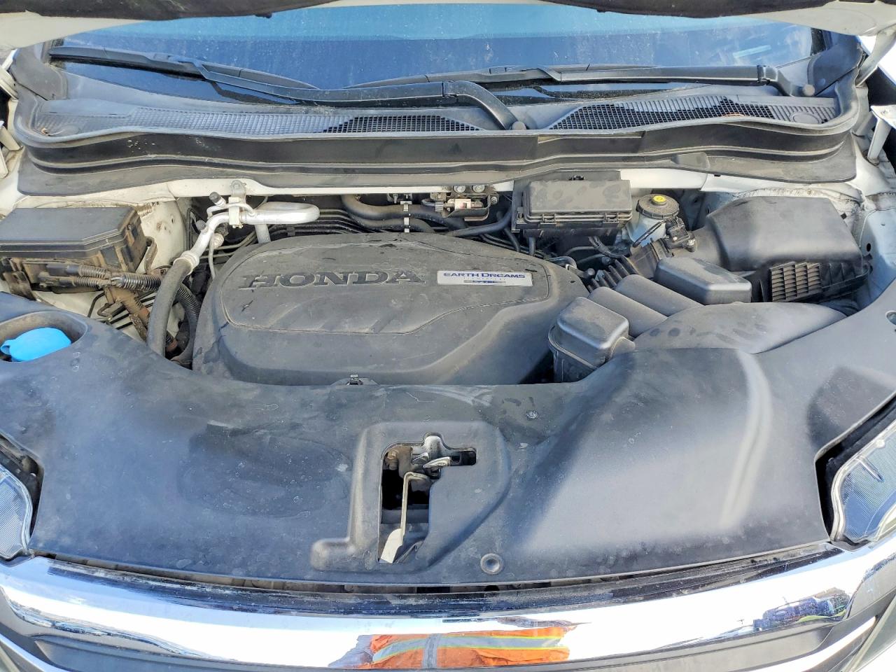2018 Pilot VIN 5FNYF5H34JB027430 photo 12