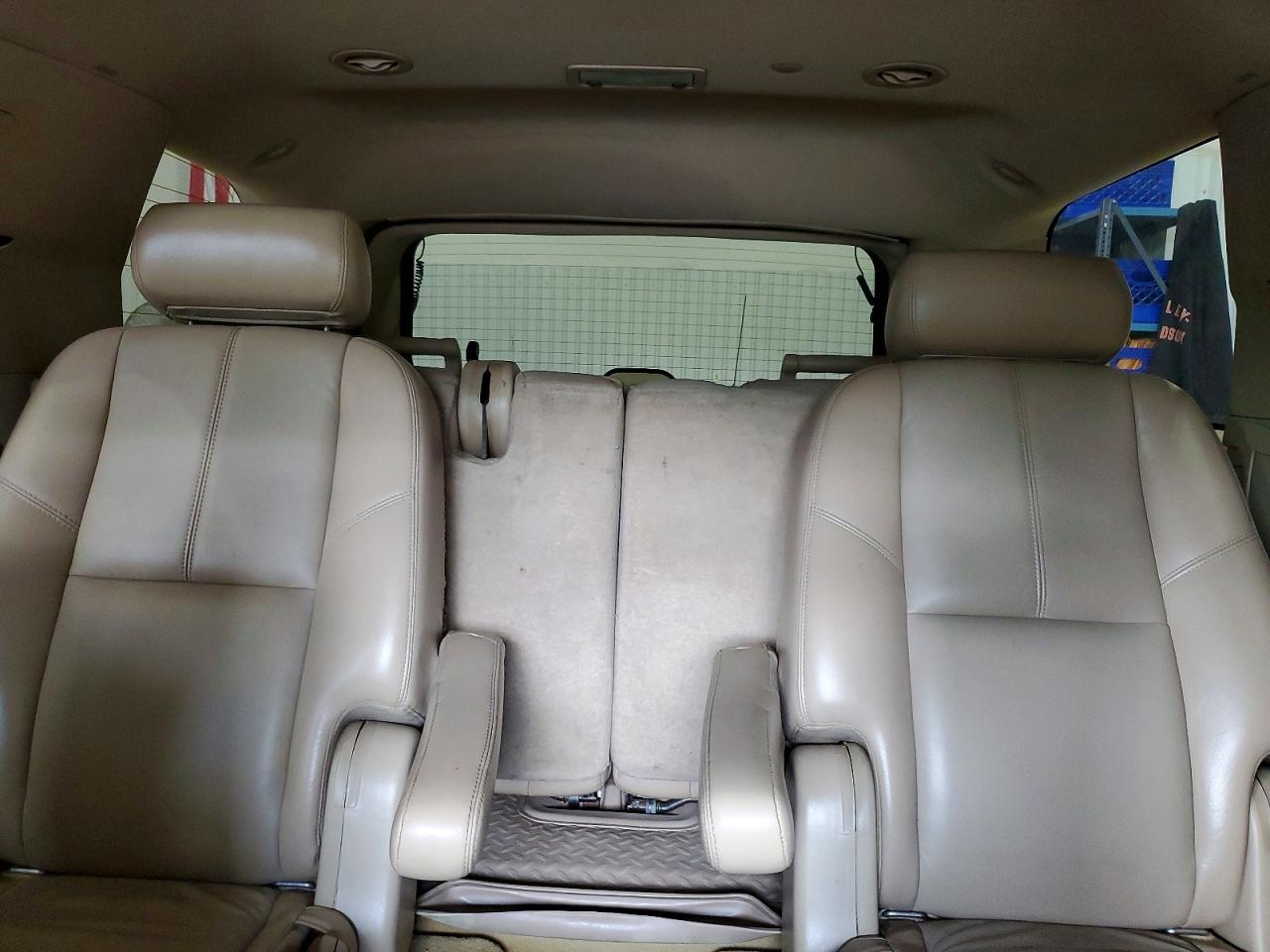 2008 GMC Yukon VIN 1GKEC638X8J251734 photo 10