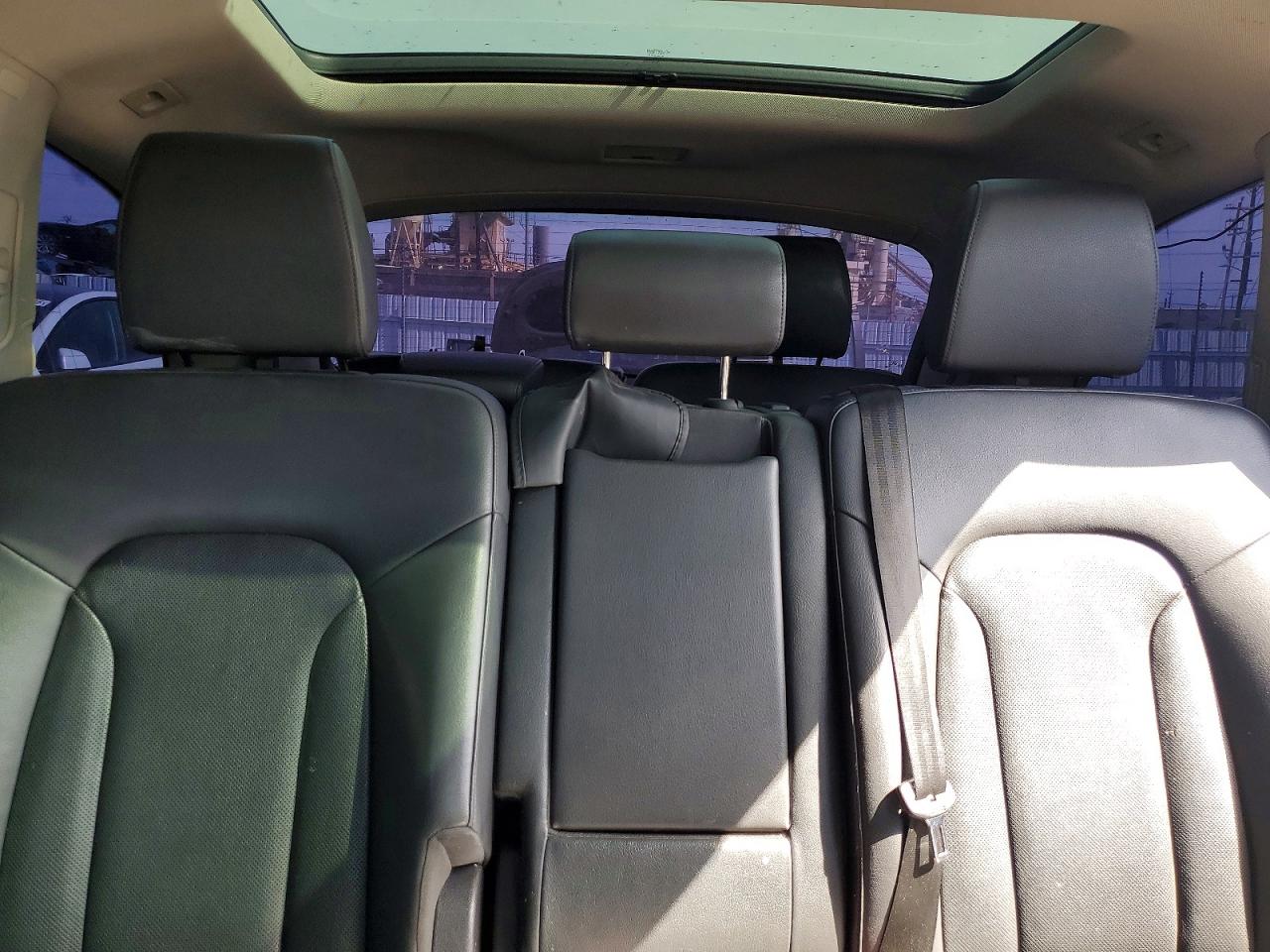 2012 Audi Q7 VIN WA1DGAFE3CD002614 photo 10