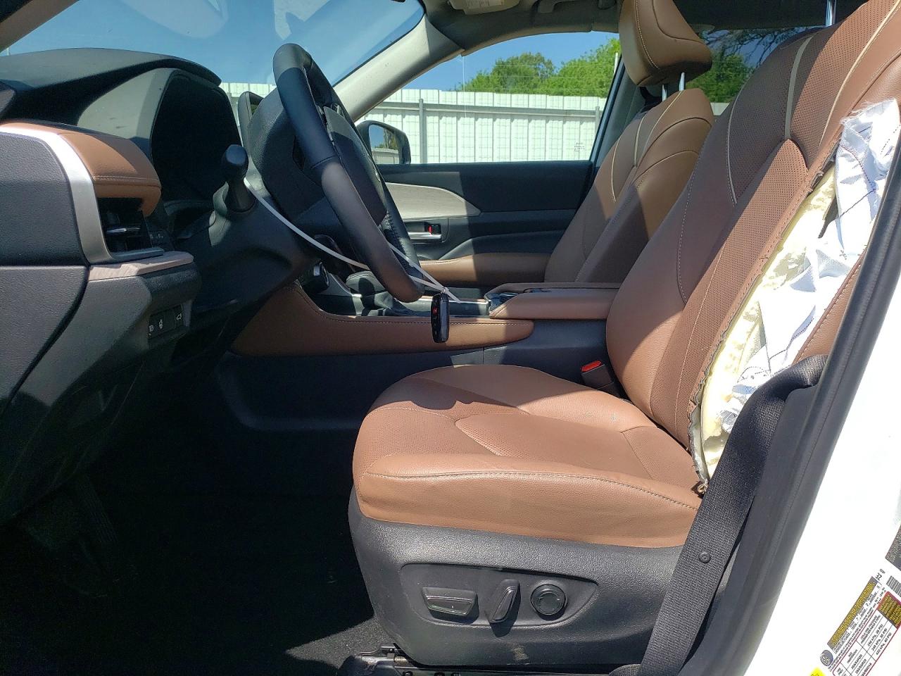 2024 Toyota All other VIN 5TDAAAB50RS052772 photo 7