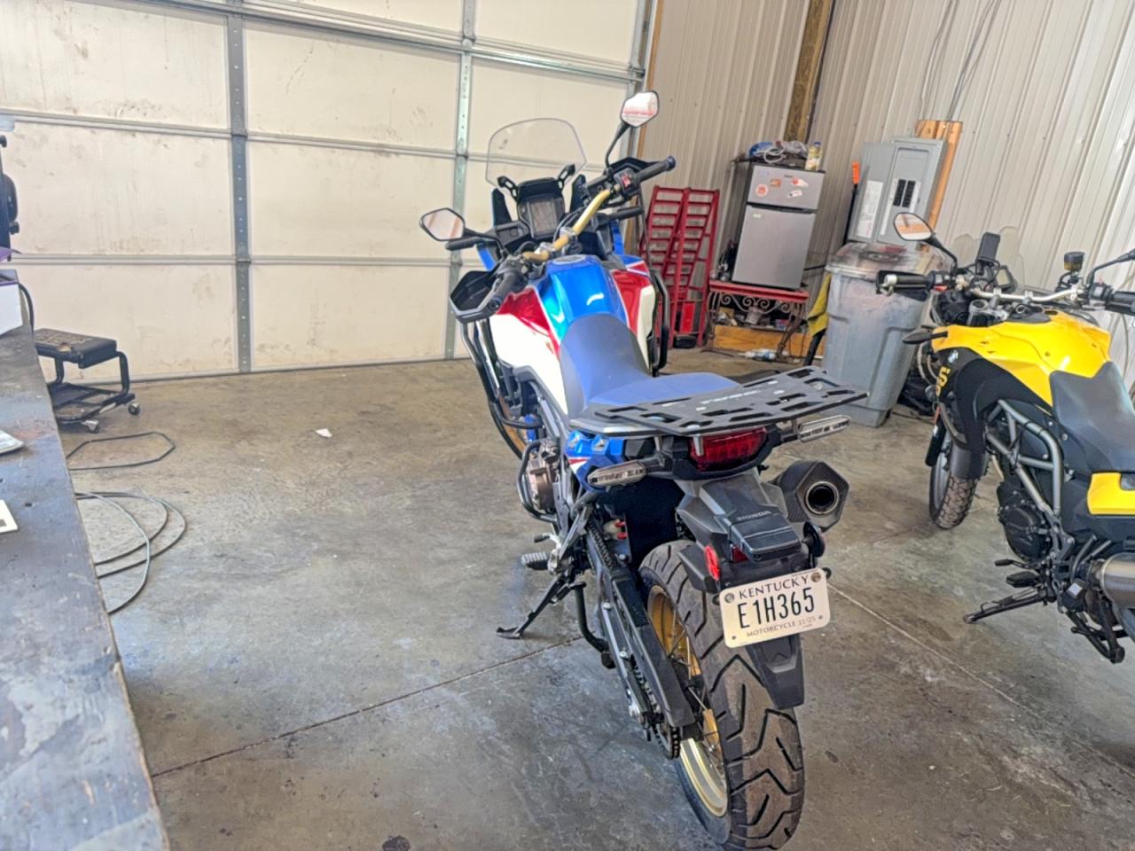2019 Honda Crf cycle VIN JH2SD0404KK300047 photo 3