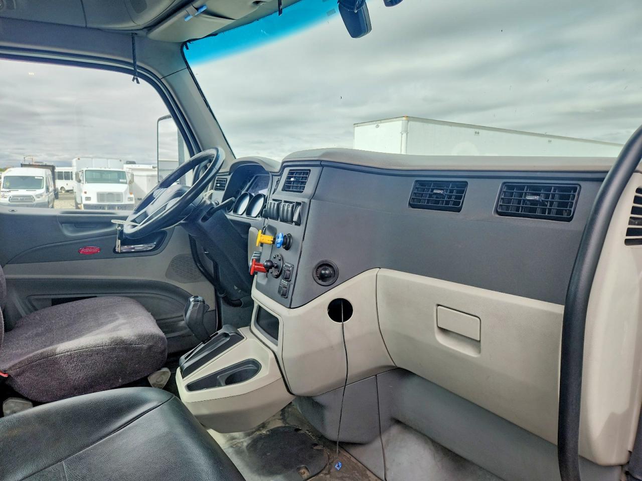 2018 PETERBILT All other VIN 1XPBA48X1JD478077 photo 5