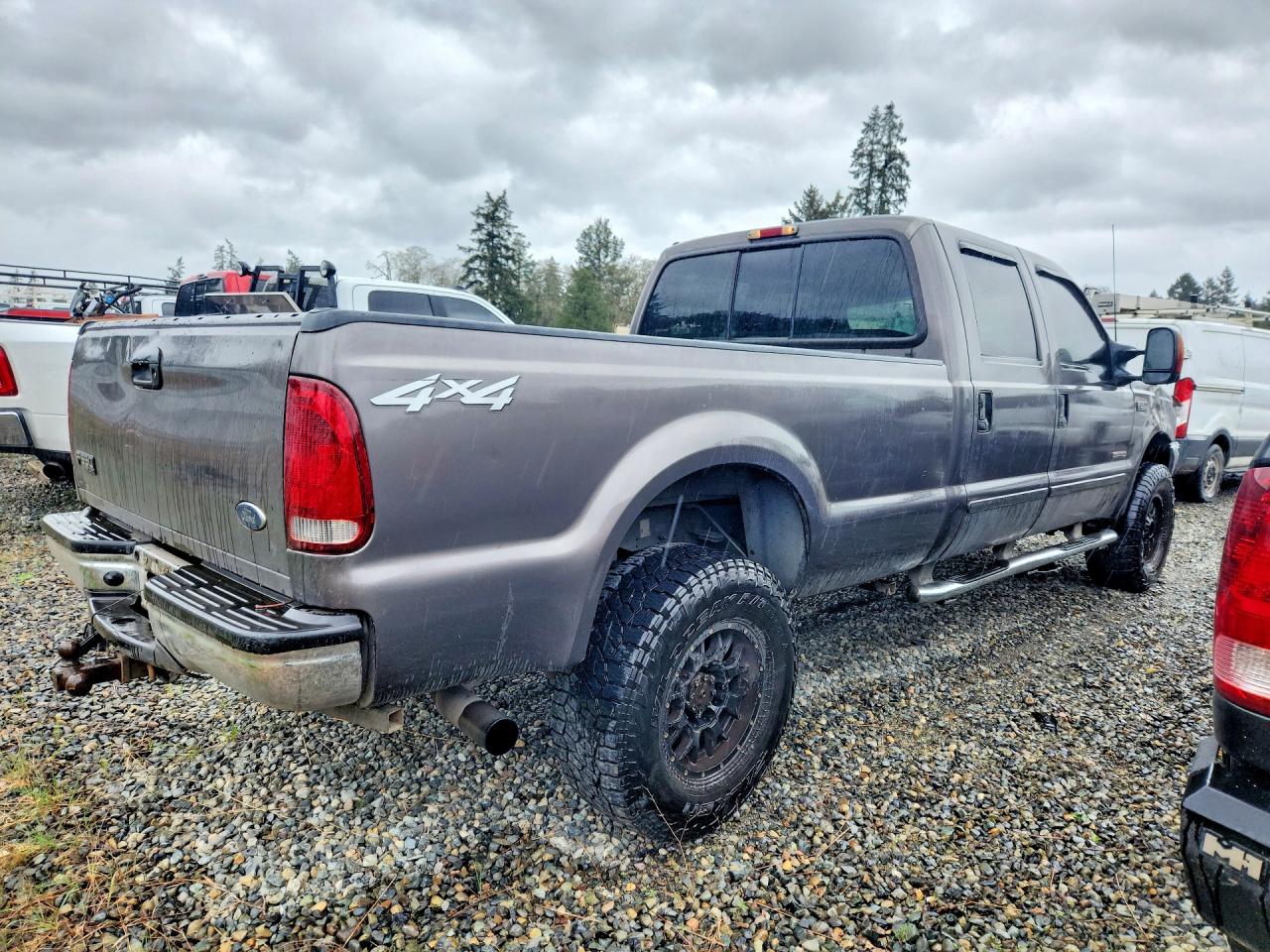 2003 Ford F350 VIN 1FTSW31P33EC95039 photo 3