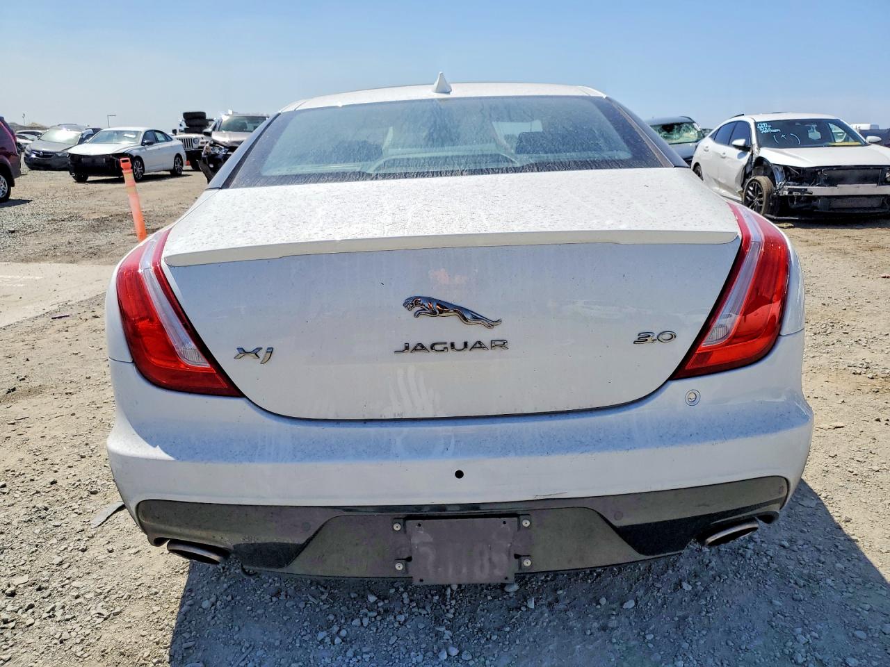 2019 Jaguar Xj VIN SAJWA1C73K8W21518 photo 6