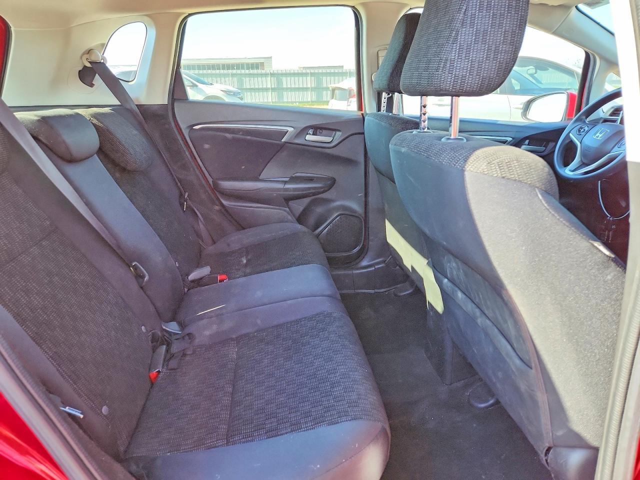 2016 Honda Fit VIN JHMGK5H54GX002159 photo 10
