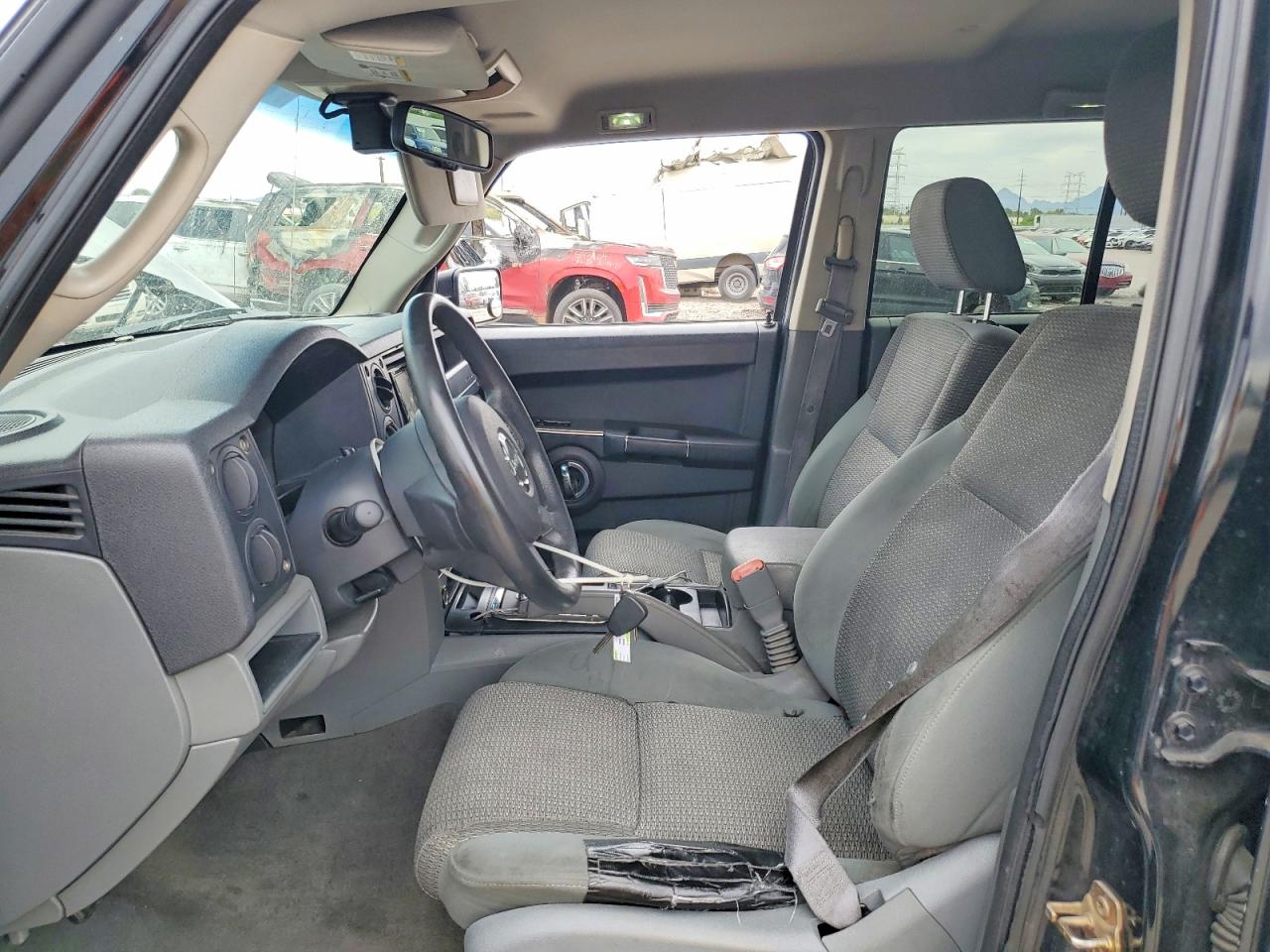 2006 Jeep Commander VIN 1J8HH48NX6C253619 photo 7
