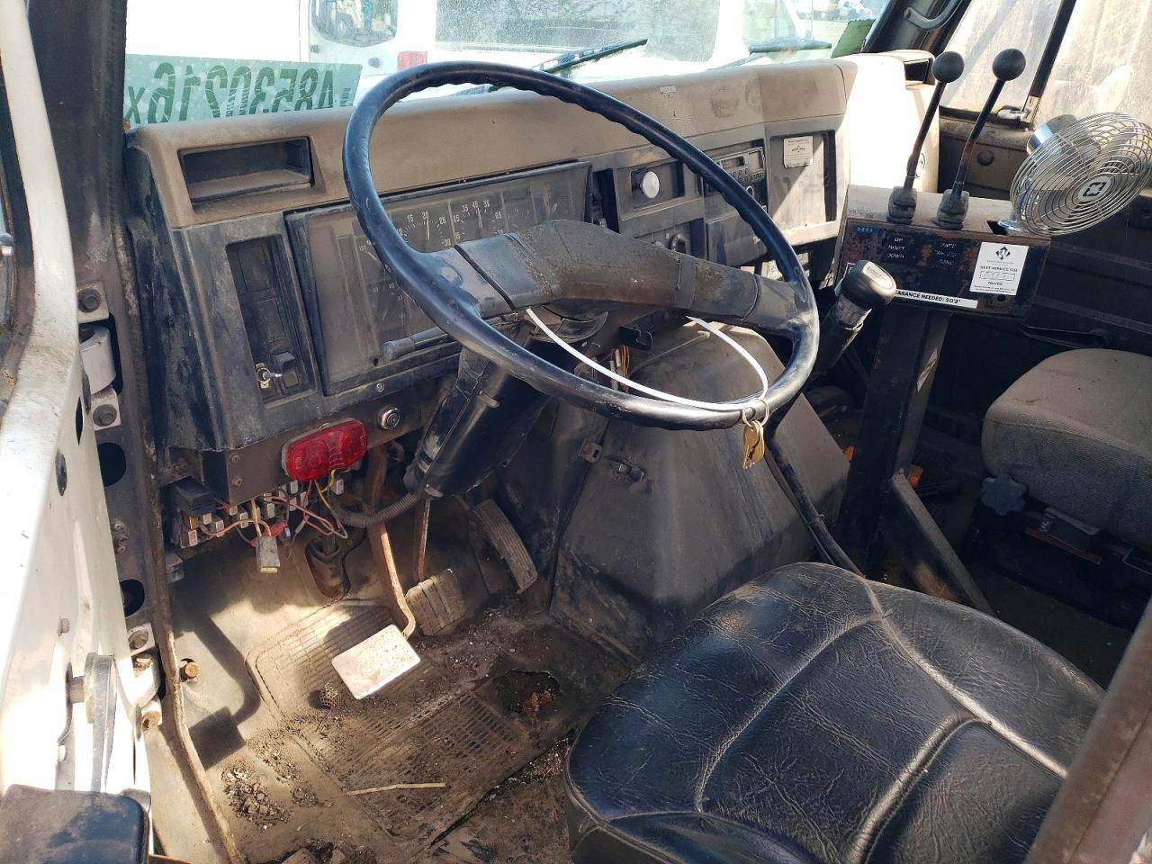 1992 International 4000 serie VIN 1HTSHN4R6NH433387 photo 5