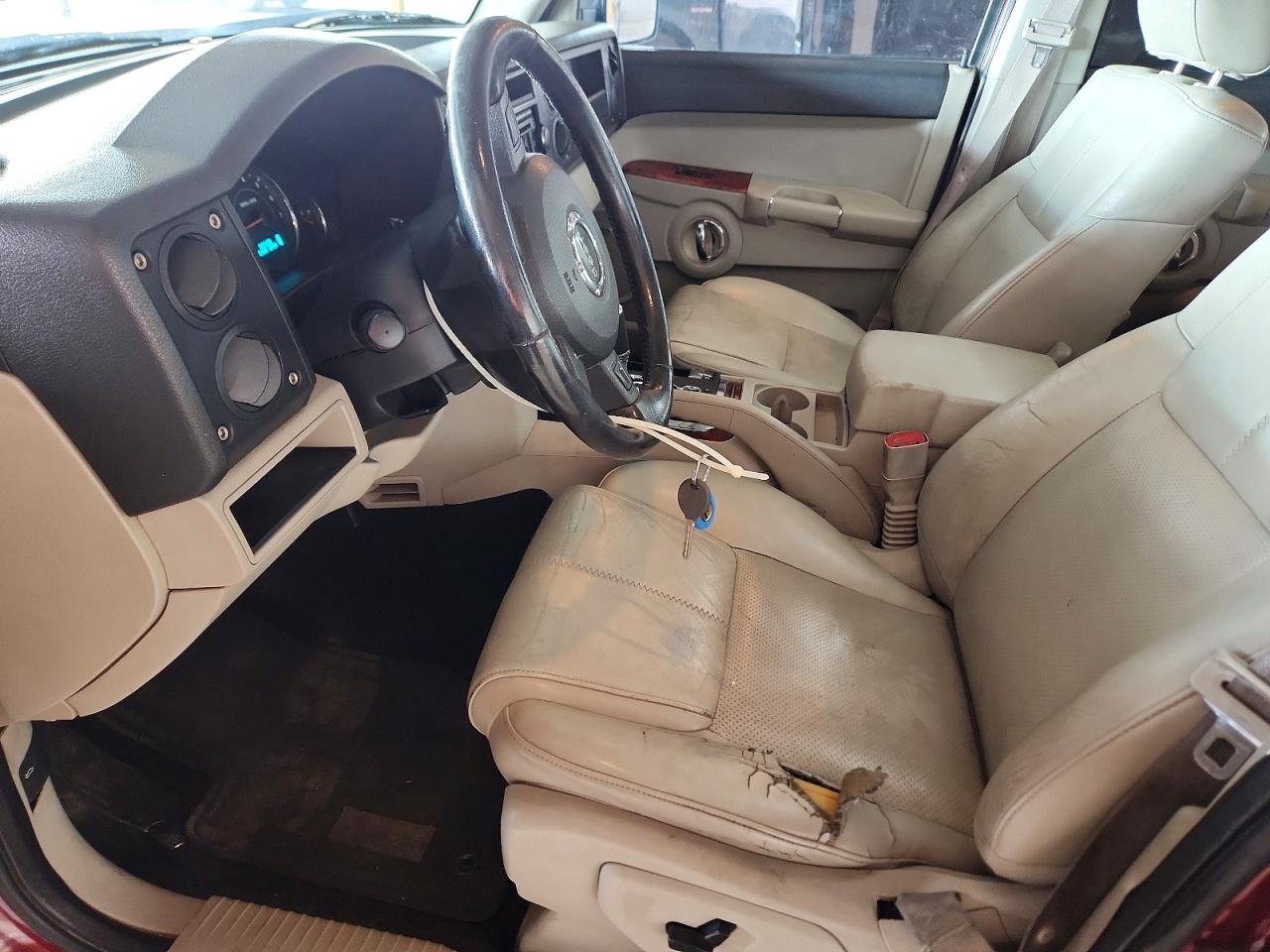 2007 Jeep Commander VIN 1J8HG58207C530195 photo 7