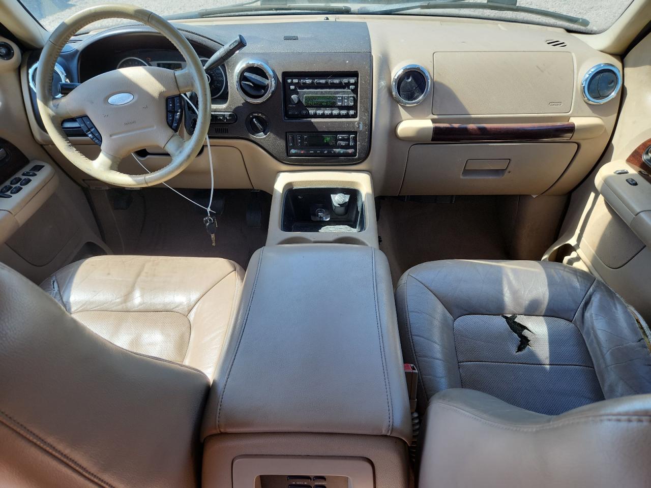 2006 Ford Expedition VIN 1FMFU20536LA70228 photo 8
