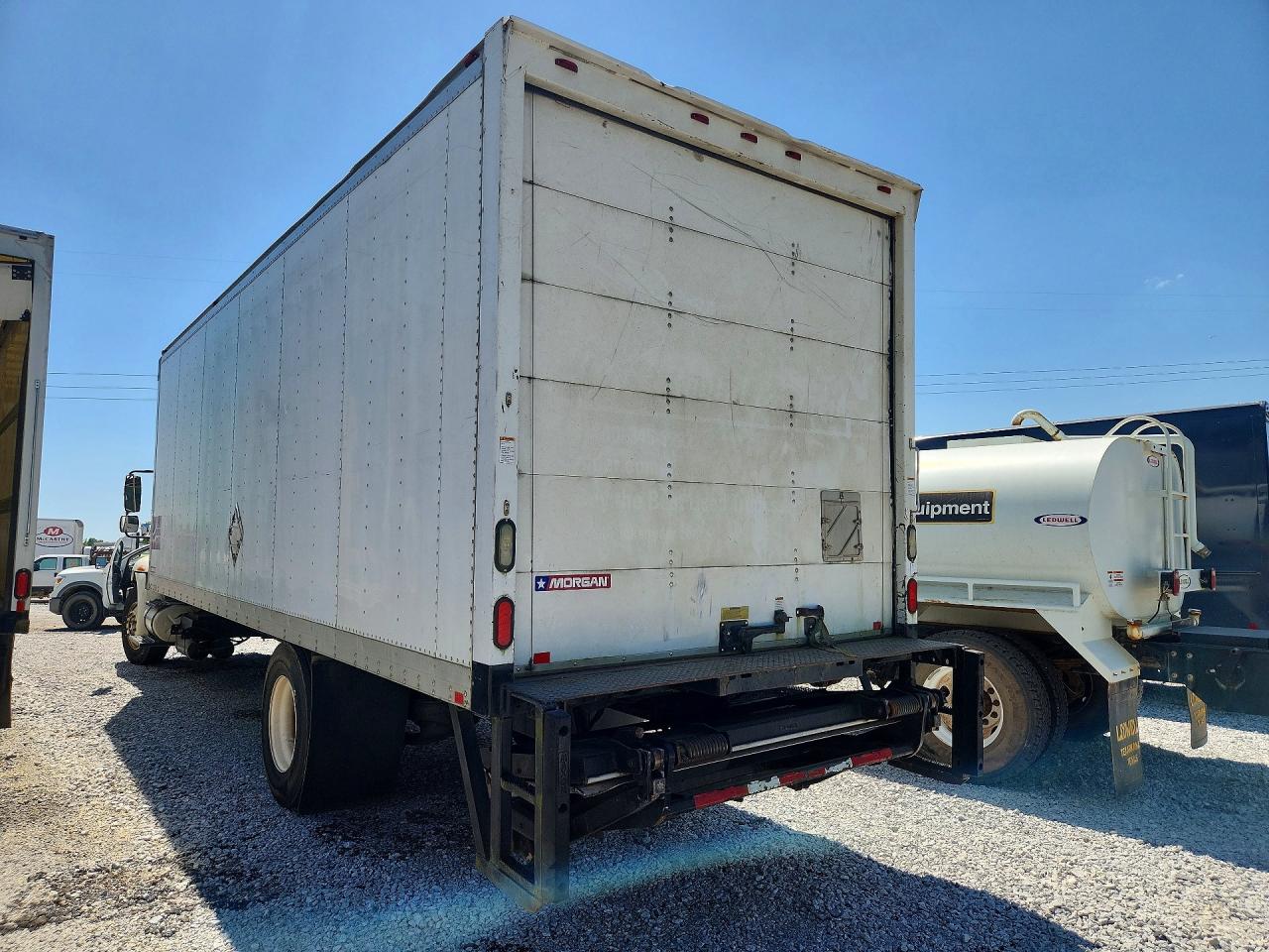 2014 INTERNATIONAL 4000 serie VIN 1HTMMAAL1EH755982 photo 2