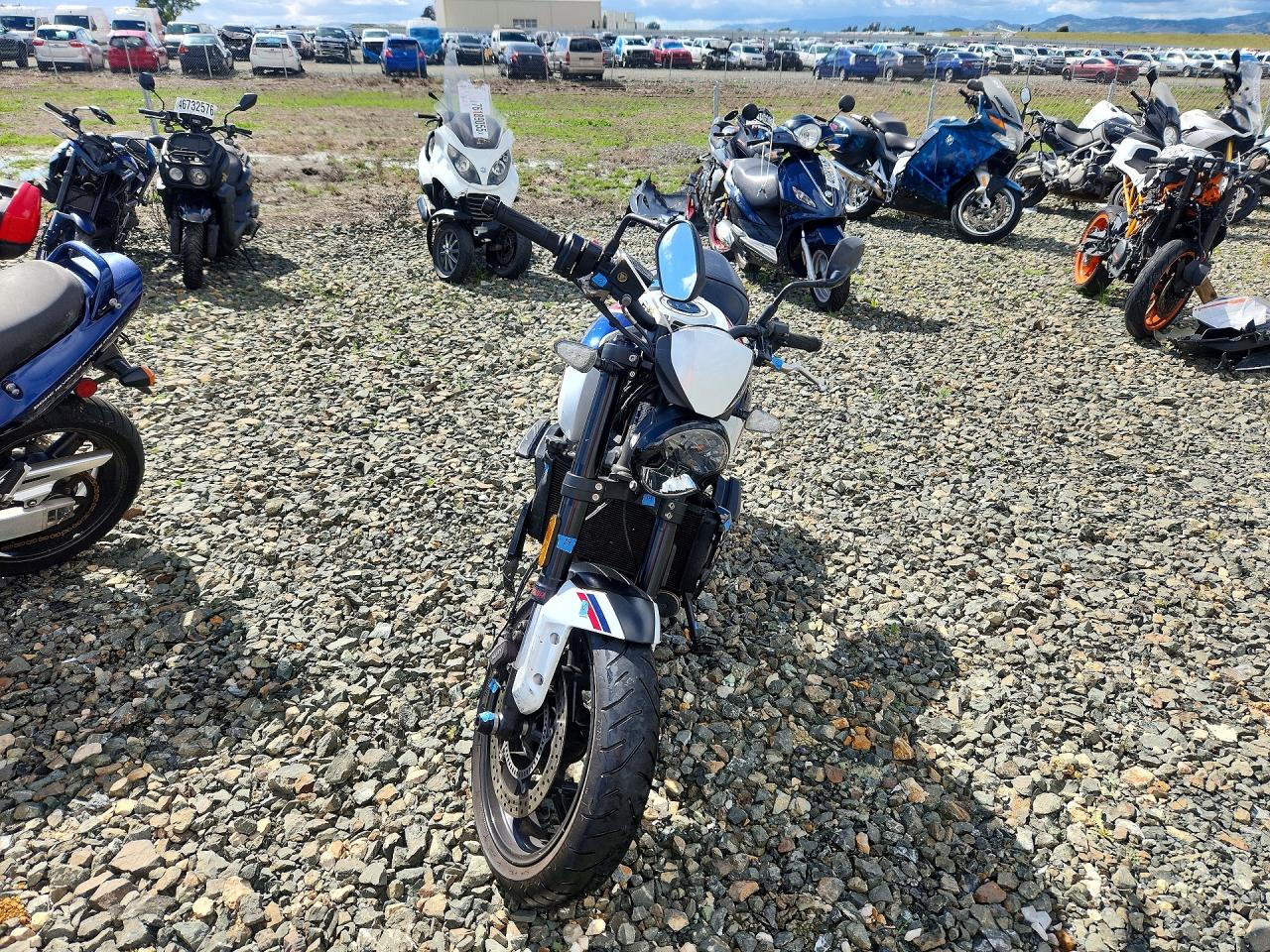 2025 TRIUMPH All other VIN SMTL10UL3STBV9406 photo 2