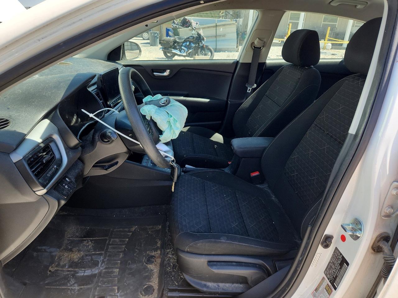 2021 Kia Rio VIN 3KPA24AD3ME392802 photo 7
