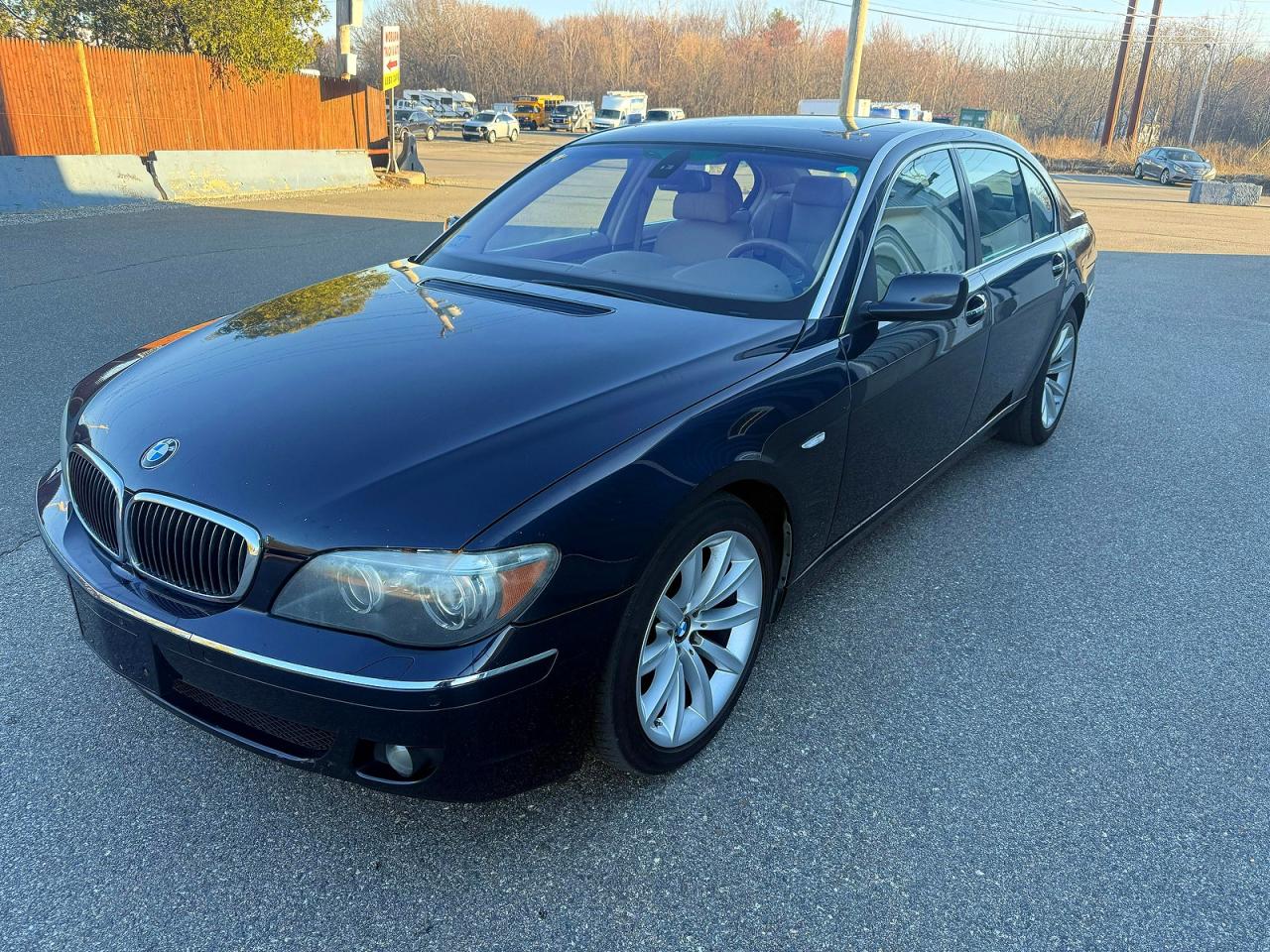 2007 BMW 7 series VIN WBAHN83507DT68768 photo 2