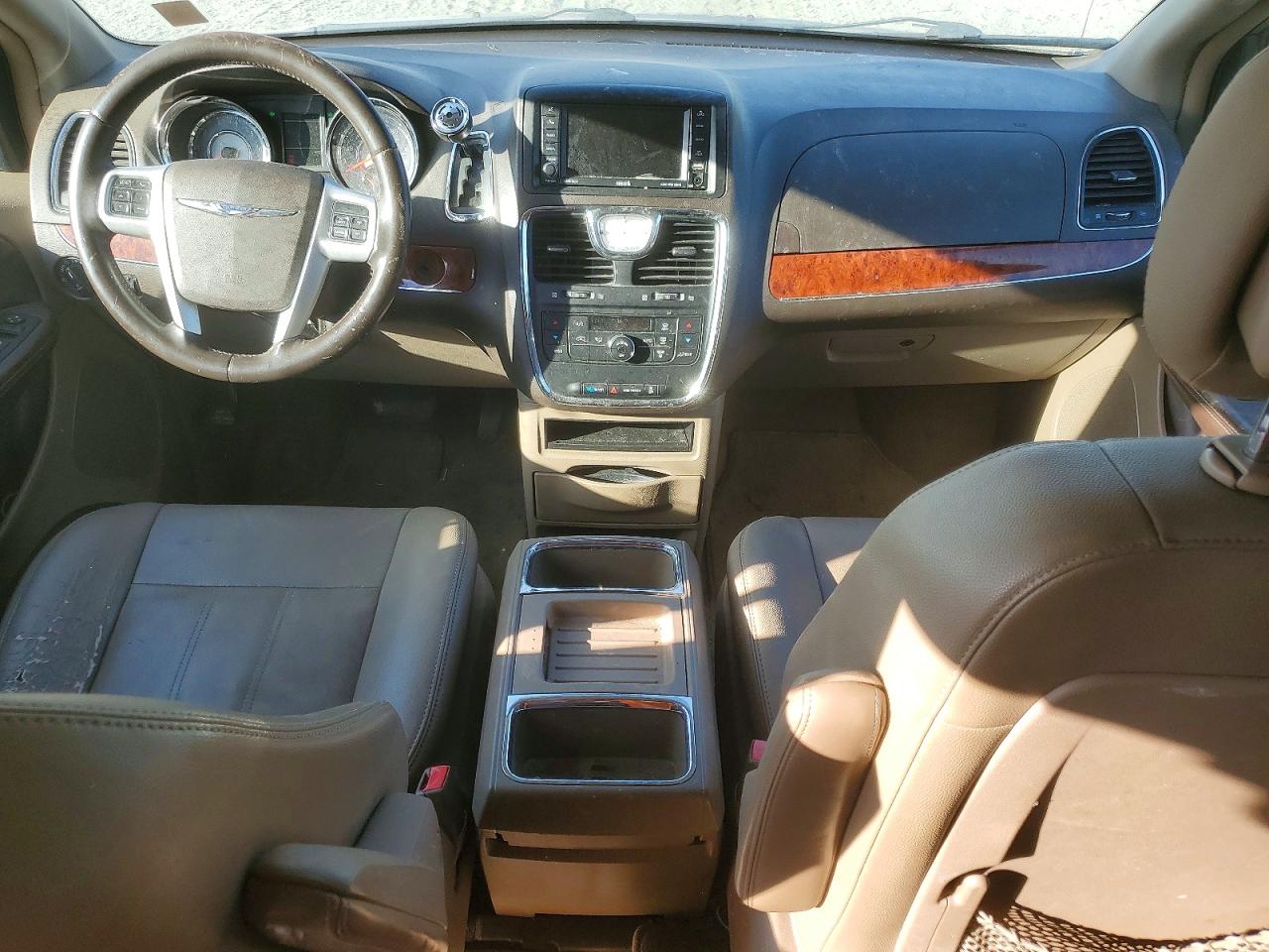 2016 Chrysler Minivan VIN 2C4RC1BG2GR287243 photo 8