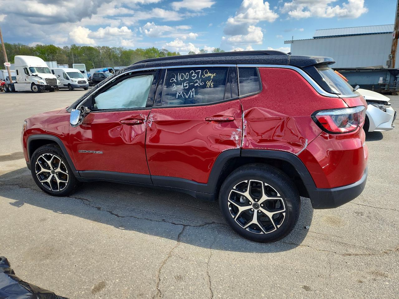 2025 Jeep Compass VIN 3C4NJDCNXST522349 photo 2