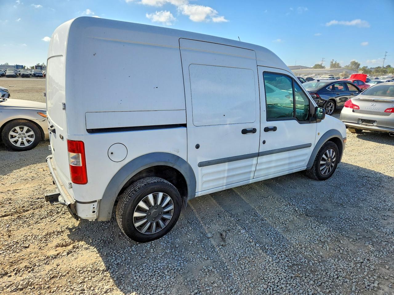 2011 Ford Transit VIN NM0LS7AN1BT052391 photo 3