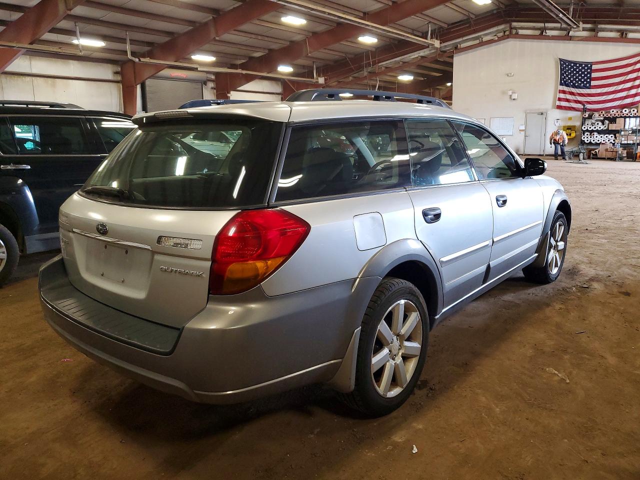 2007 Subaru Outback VIN 4S4BP61C977325565 photo 3