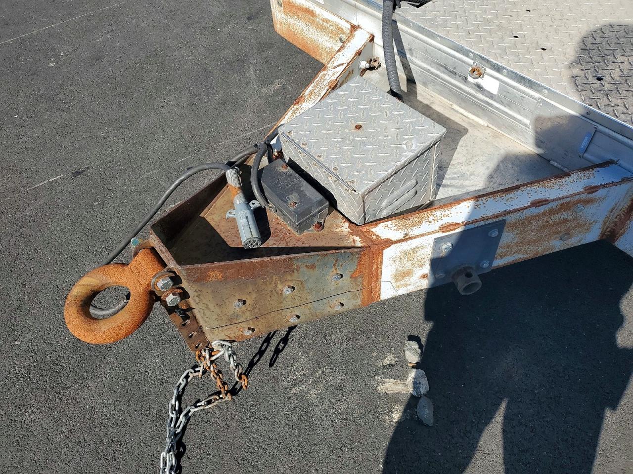 2000 PELSUE FIBER OPTIC SPLICING TRAILER VIN 4FGL01120YC032681 photo 8