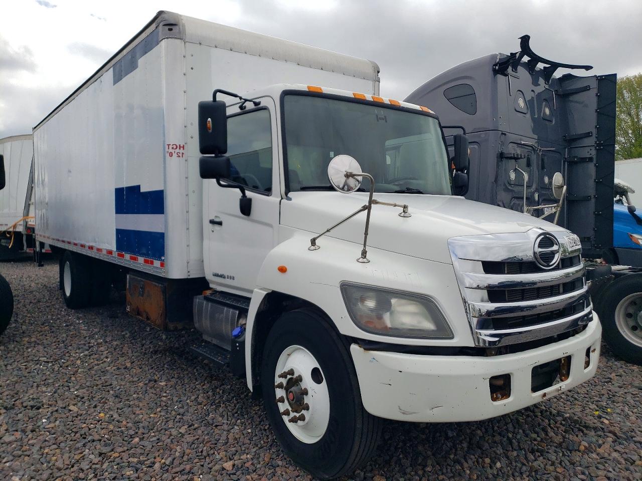 2016 HINO All other VIN 5PVNV8JV3G4S56197 photo 1