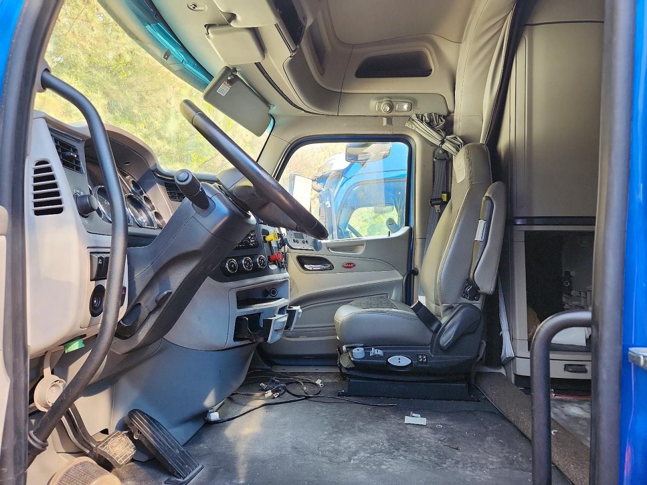 2019 PETERBILT All other VIN 1XPBDP9X4KD446085 photo 5