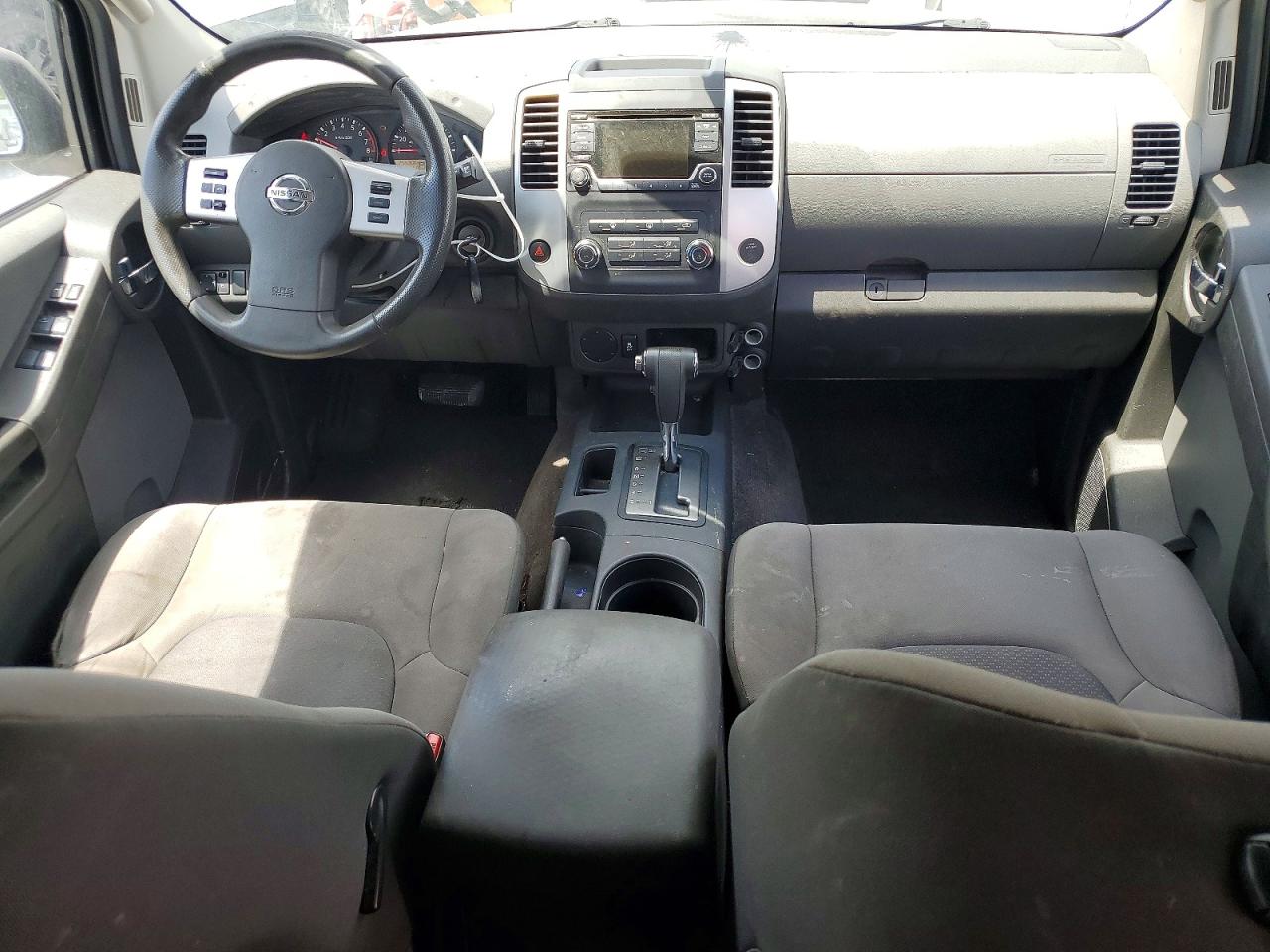 2015 Nissan Xterra VIN 5N1AN0NU0FN659950 photo 8