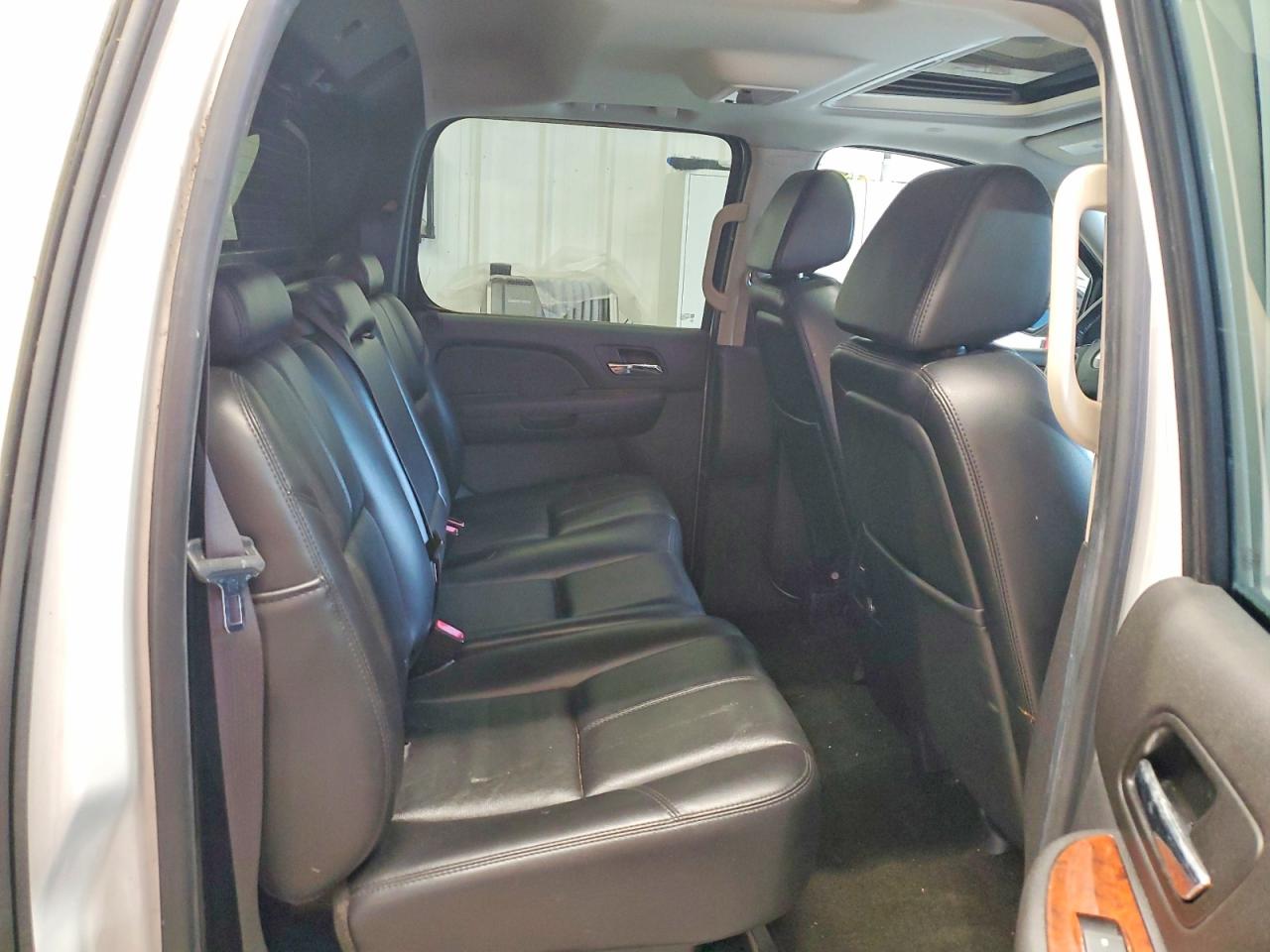 2007 CHEV Avalanche VIN 3GNFK12377G182360 photo 10