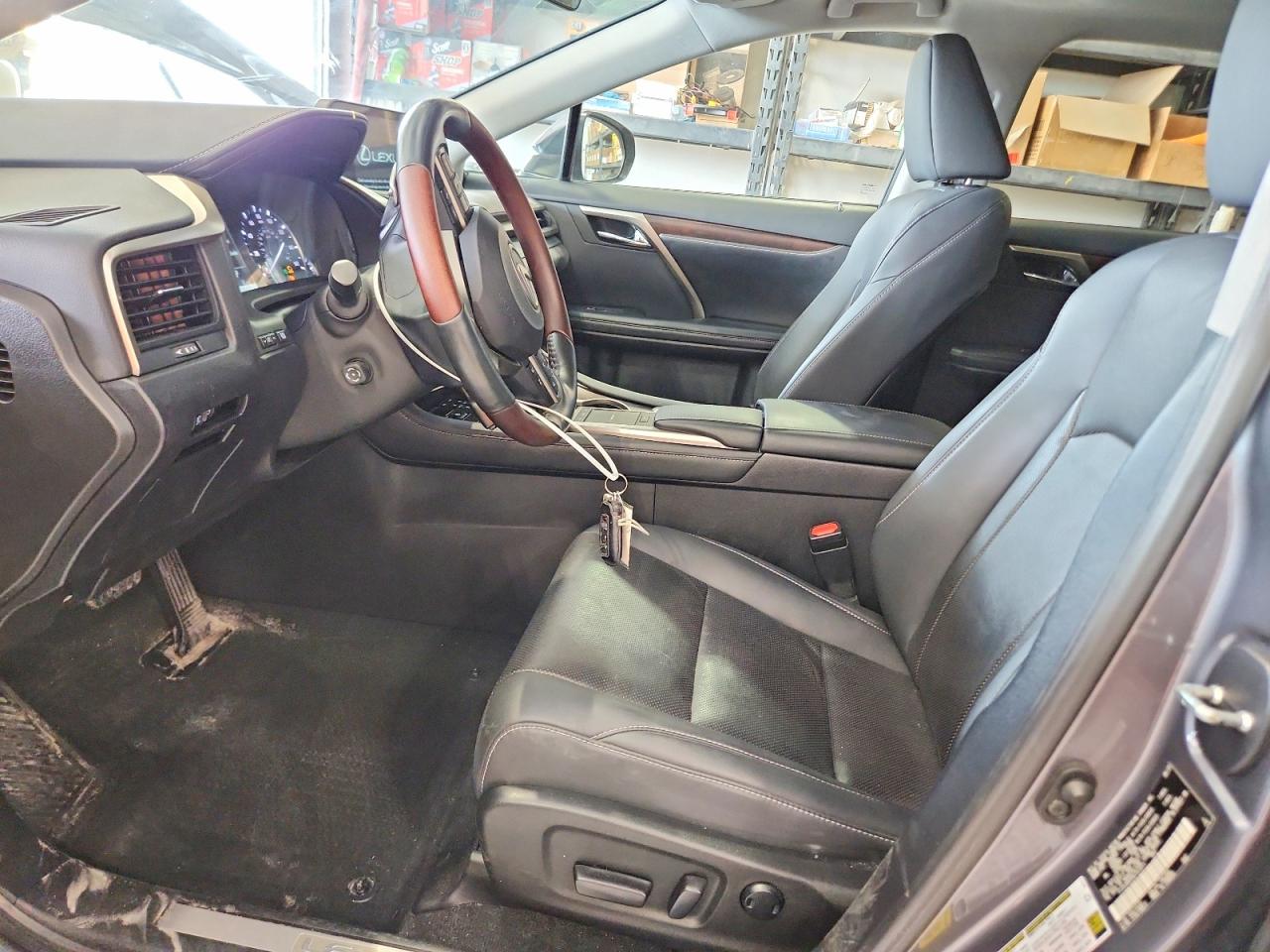 2022 Lexus Rx350 VIN 2T2HZMDA0NC352071 photo 7