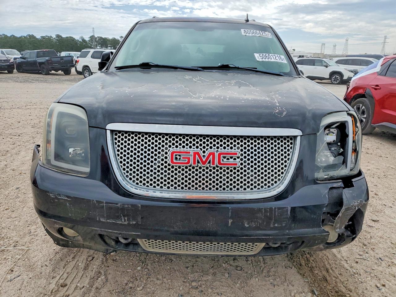 2011 GMC Yukon VIN 1GKS2MEF7BR361347 photo 5