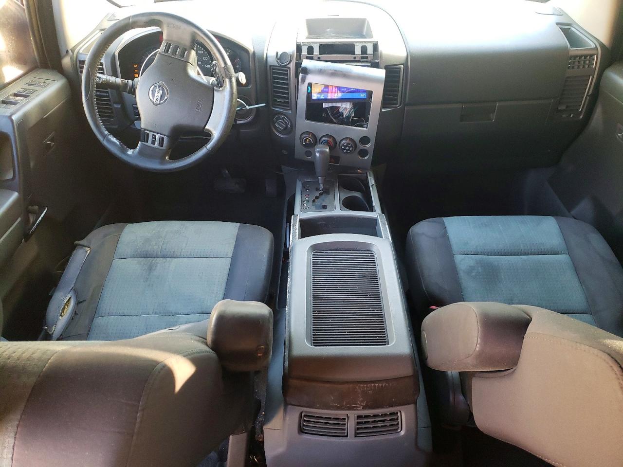 2007 Nissan TITAN VIN 1N6BA07B47N241552 photo 8