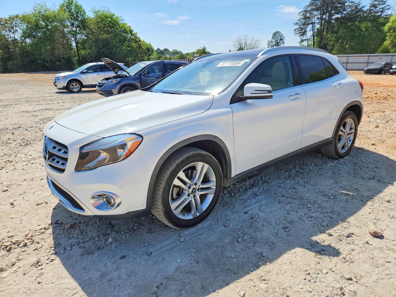 2019 Mercedes-Benz Gla-class VIN WDCTG4EB3KU004205 photo 1
