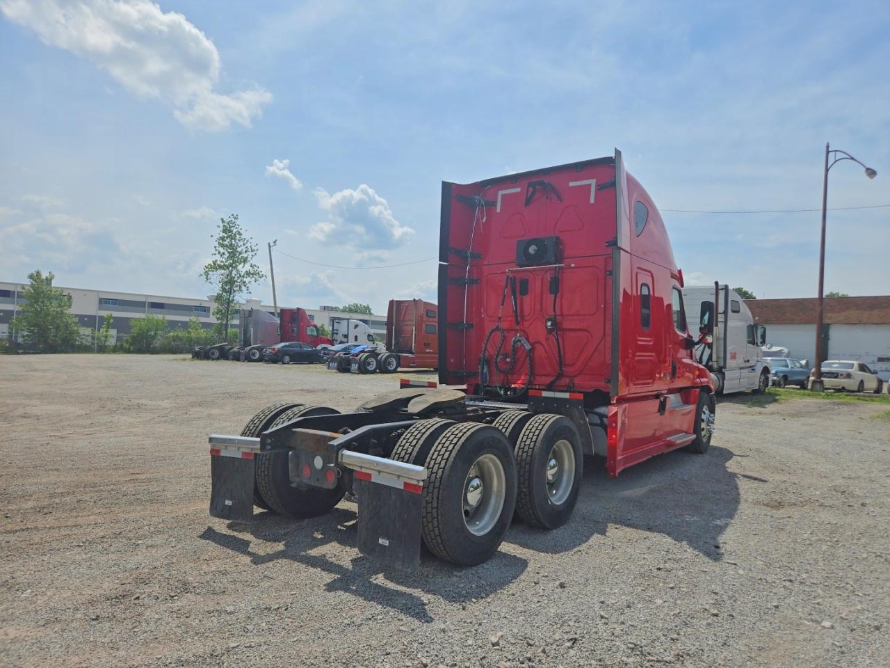 2016 FREIGHTLINER All other VIN 1FUJGLBG9GLGY3638 photo 4