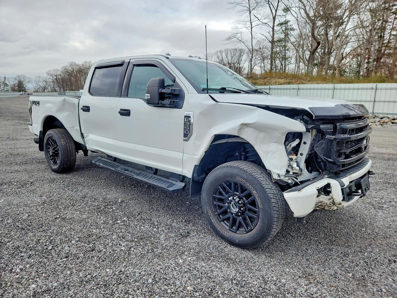 2022 Ford F350 VIN 1FT8W3BN6NEG31387 photo 4
