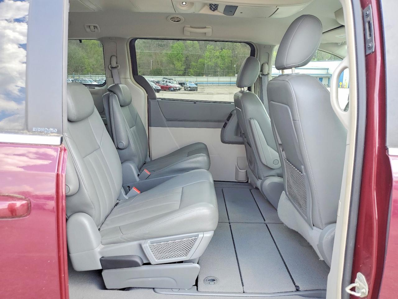 2009 Chrysler Minivan VIN 2A8HR54149R509755 photo 11