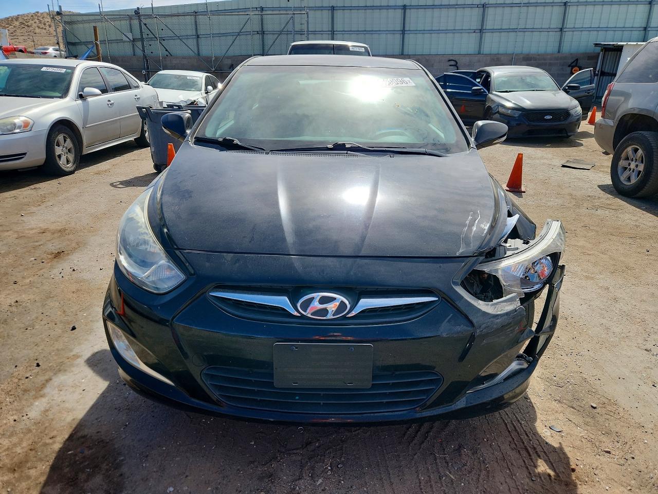 2012 Hyundai Accent VIN KMHCU5AEXDU061424 photo 5