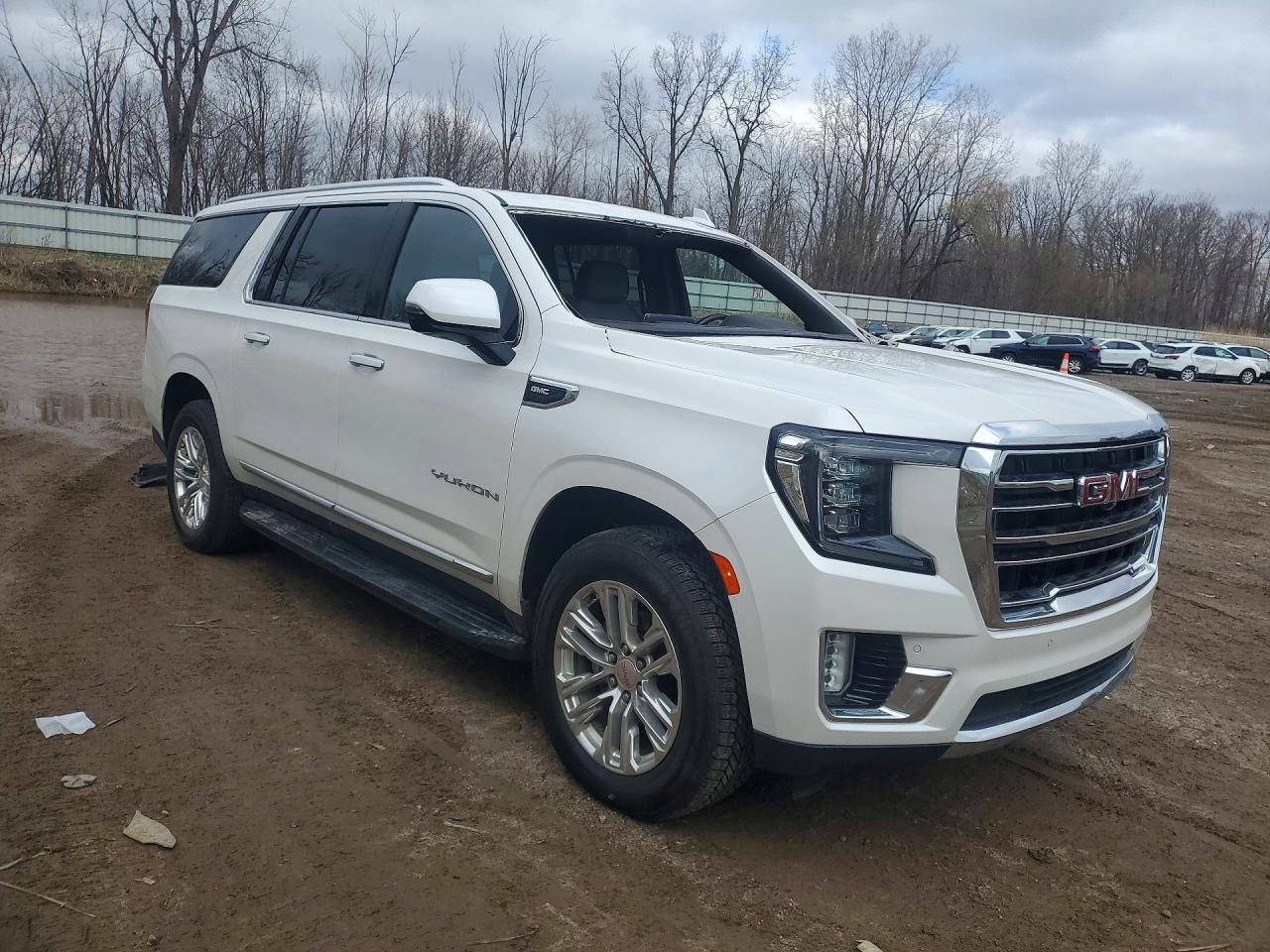 2021 GMC Yukon VIN 1GKS2GKD1MR148367 photo 4