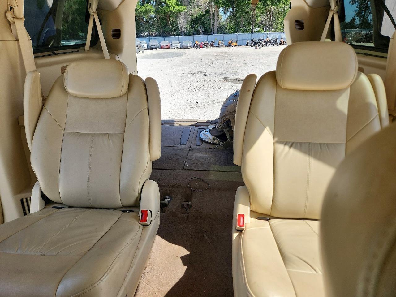 2008 Chrysler Minivan VIN 2A8HR64XX8R689557 photo 10