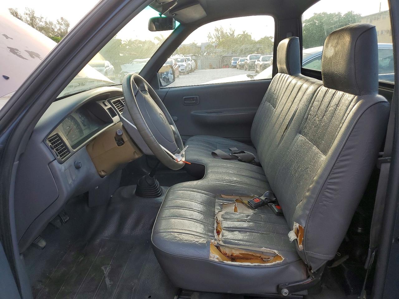 1995 Toyota T100 VIN JT4UD10D9S0006705 photo 7