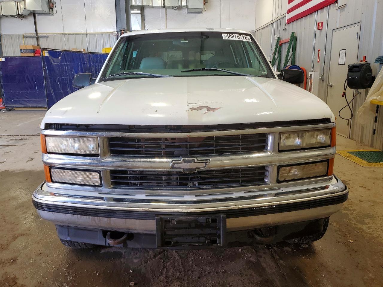 1999 Chevrolet Tahoe VIN 1GNEK13R6XJ355699 photo 5