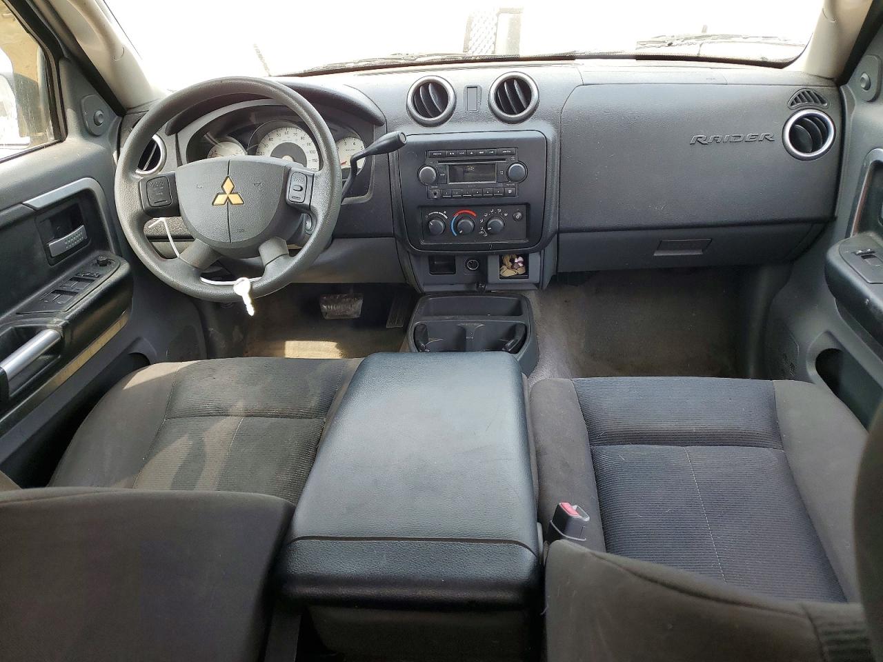2007 Mitsubishi Raider VIN 1Z7HC28K27S109574 photo 8