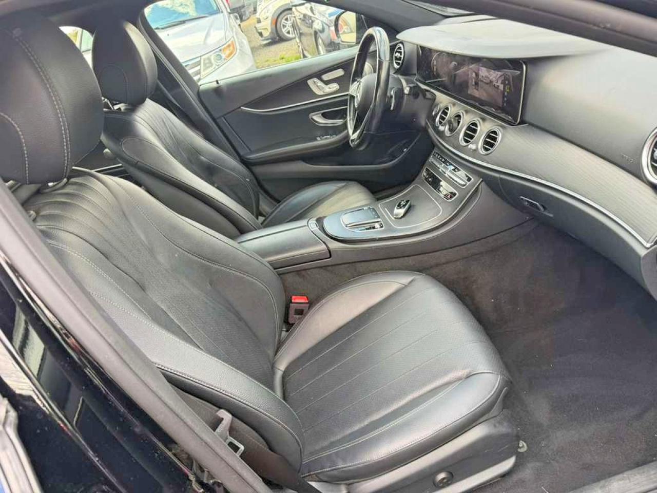 2022 Mercedes-Benz E-class VIN W1KZF8EB3NB020775 photo 8