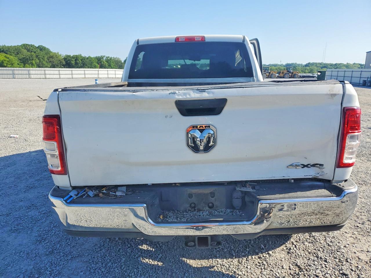 2021 Ram 2500 VIN 3C6UR5CL5MG632205 photo 6