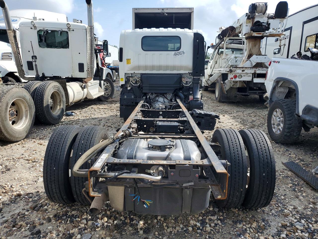 2023 Isuzu Npr VIN 54DC4W1D4PS207216 photo 6